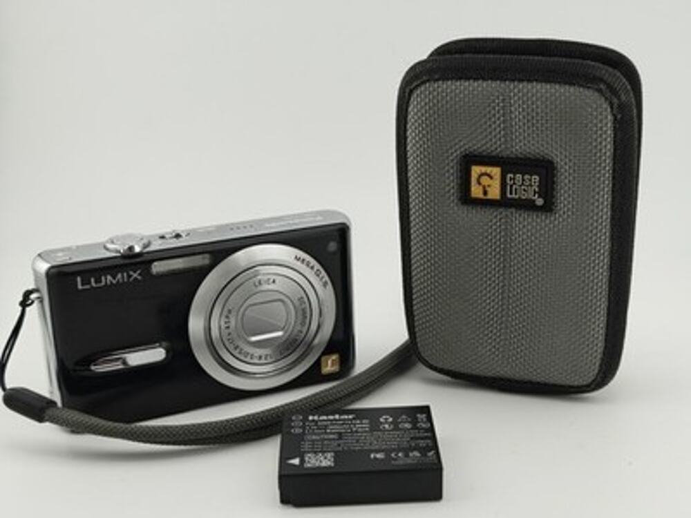 Panasonic Lumix DMC-FX9 6.0MP Digital Camera Black Tested Leica Lens Case
